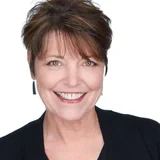 Julie, Financial Coordinator at Woodbury Dental Care.